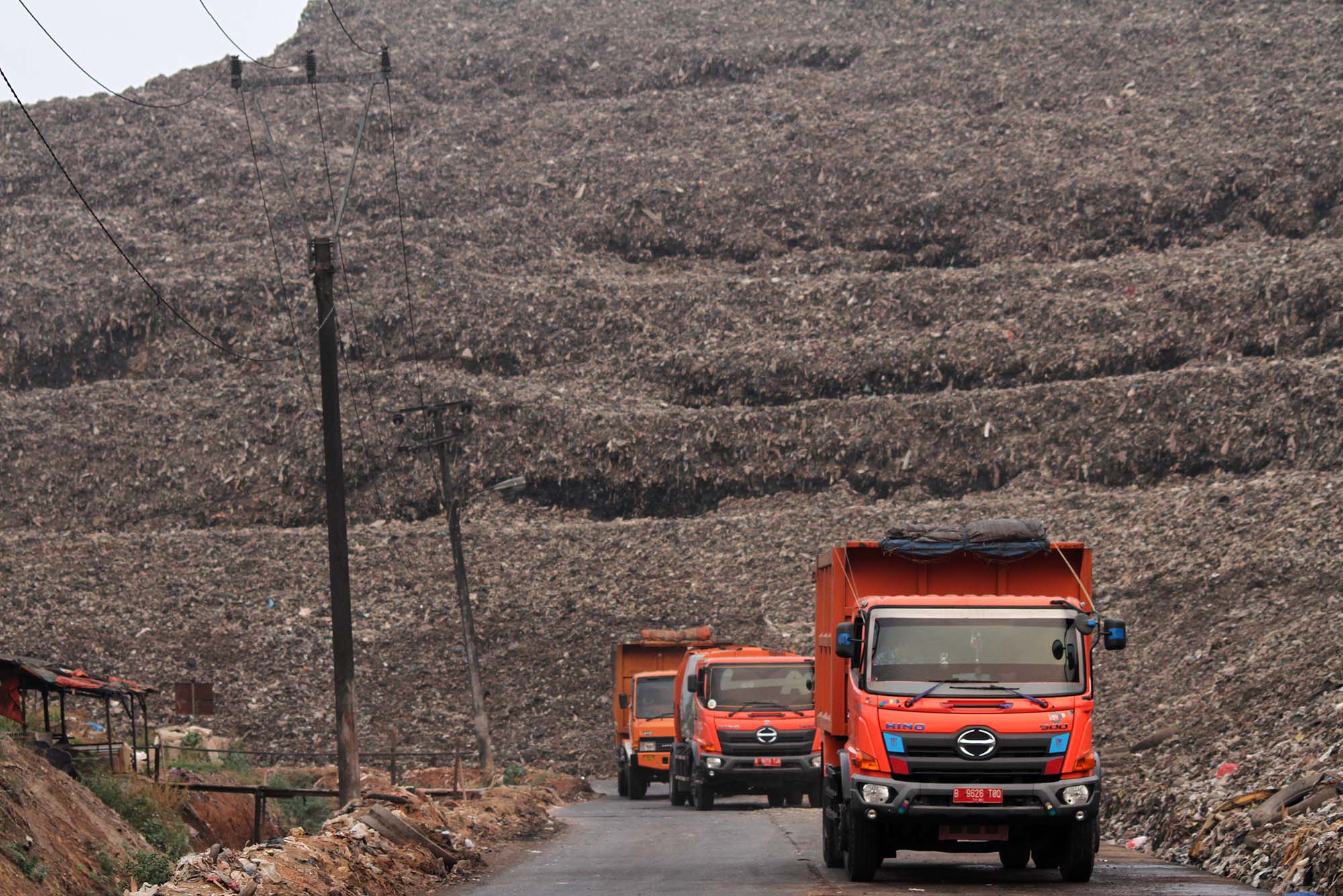 Unggahan Leonardo DiCaprio Soal Bantar Gebang